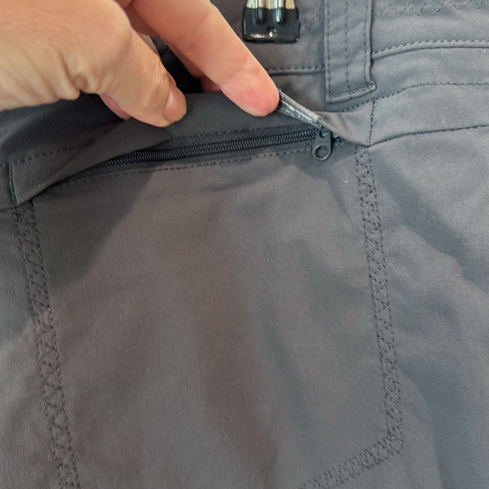 Eddie Bauer Horizon Adventure Golf Hiking Skort - Size 12 - Gray - Picture 6 of 9